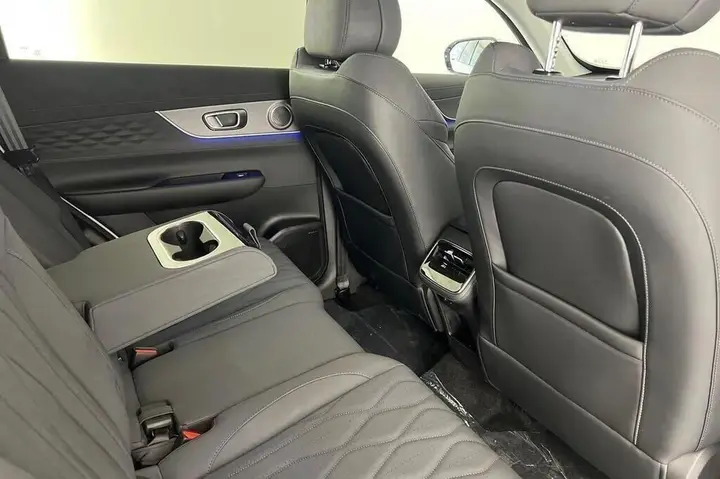 Chery Tiggo 8 2026 photo 4