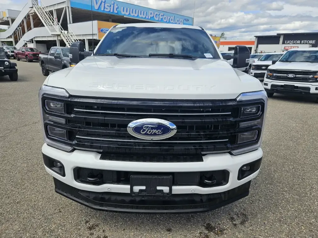 Ford F350 2026 photo 2