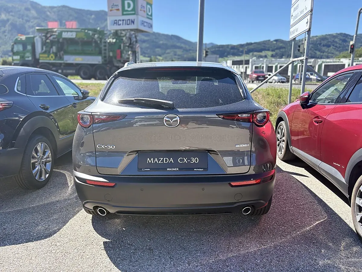 Mazda Cx-30 photo 3