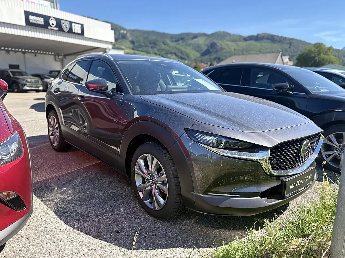 Mazda Cx-30 photo 2