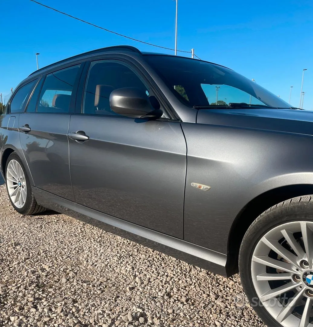 BMW 320D 2011 photo 4