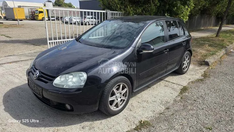 Volkswagen Golf 5 2005 photo 2