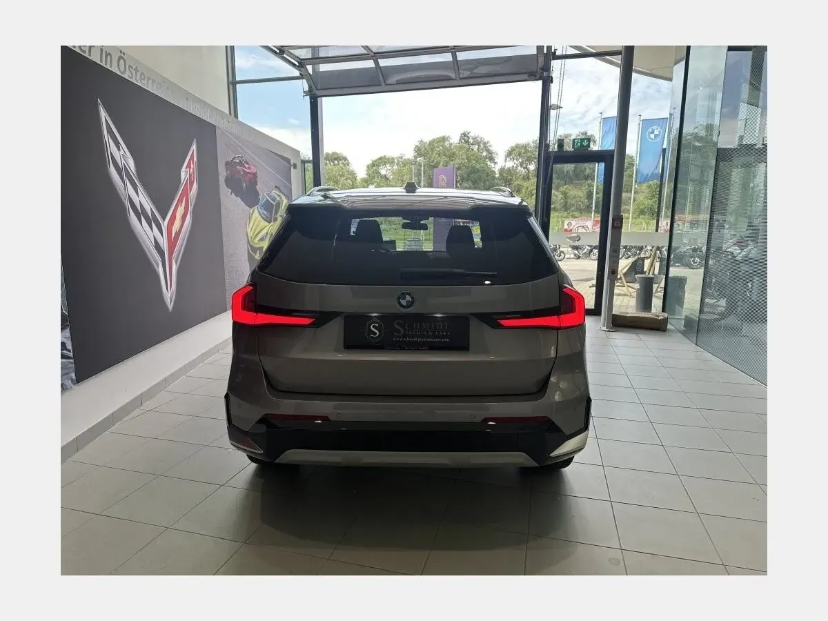 BMW X1 2025 photo 2