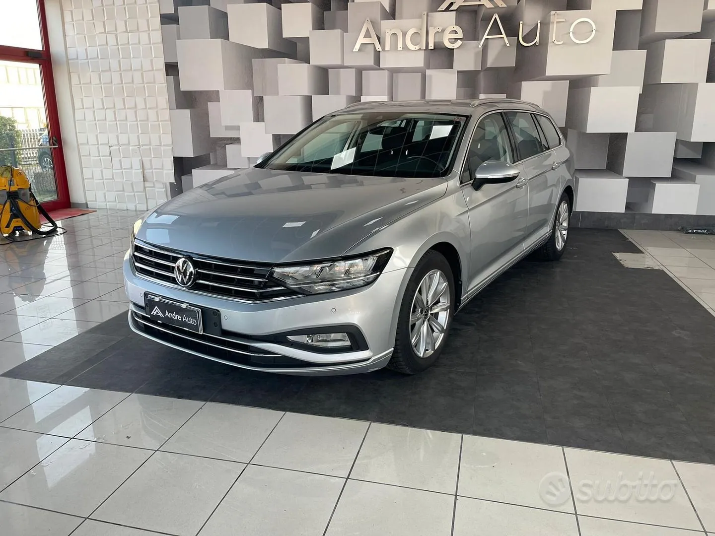 Volkswagen Passat 2021 photo 2