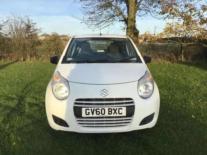 Suzuki Alto 2011 photo 2