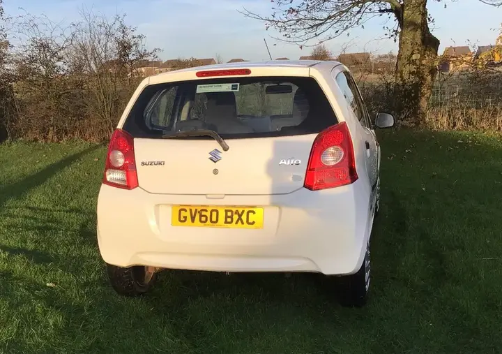 Suzuki Alto 2011 photo 4