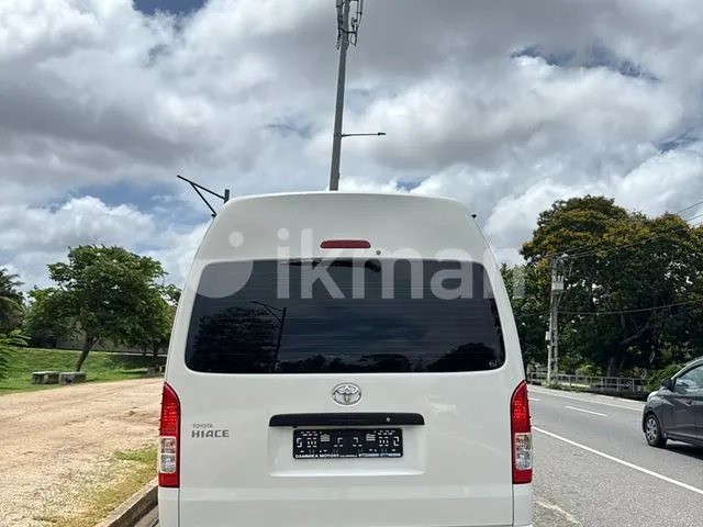 Toyota Hiace High Roof 2026 photo 4