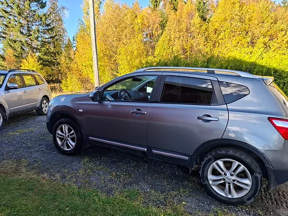 Nissan Qashqai 2011 photo 3