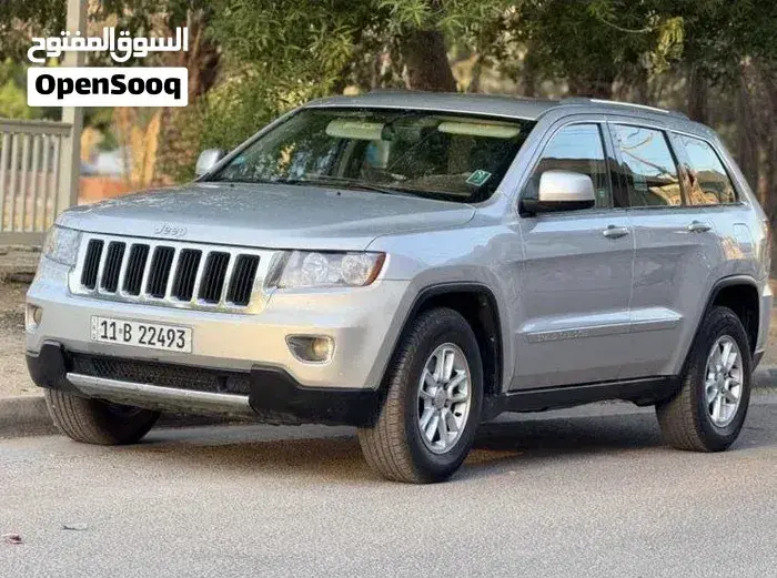 Jeep Grand Cherokee 2012 photo 2