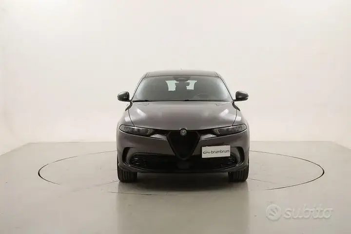 Alfa Romeo Tonale 2023 photo 2