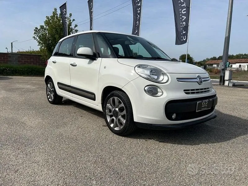 Fiat 500L 2014 photo 5