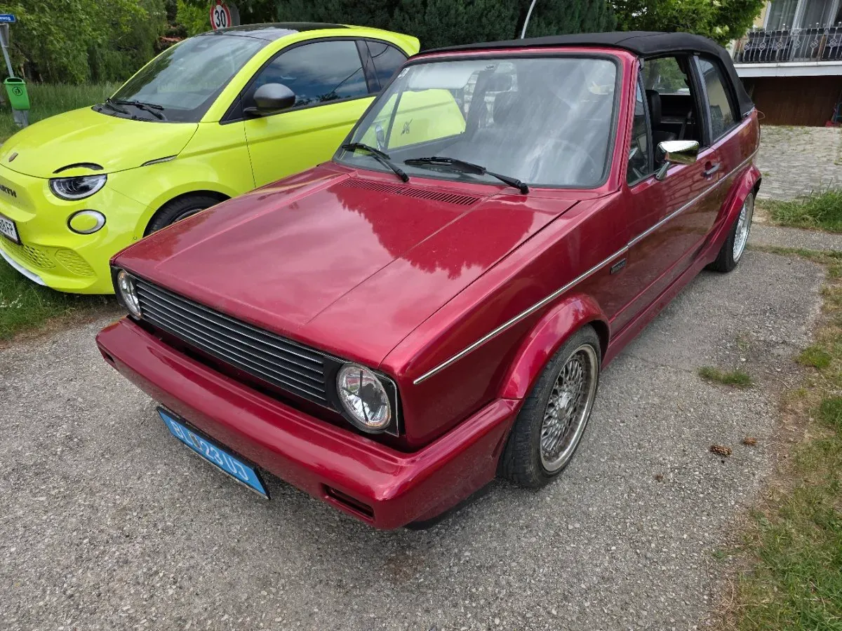 Volkswagen Golf 1990 photo 2