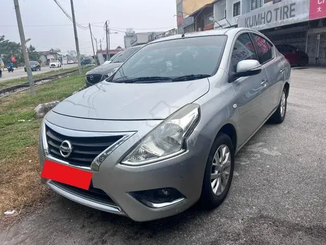 Nissan Almera