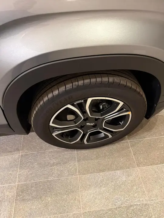Jeep Avenger 2024 photo 3