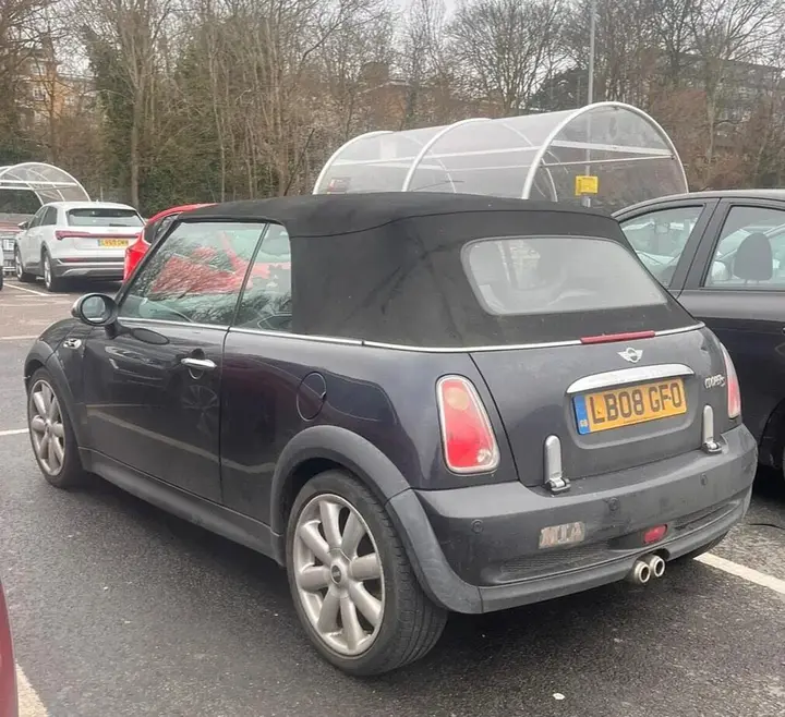 Mini Convertible 2008 photo 3