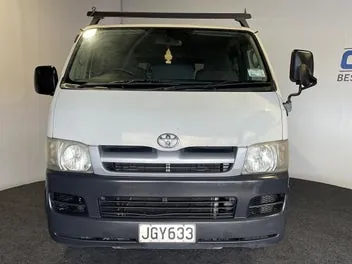 Toyota Hiace 2006 photo 3