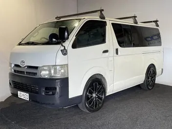 Toyota Hiace 2006 photo 4