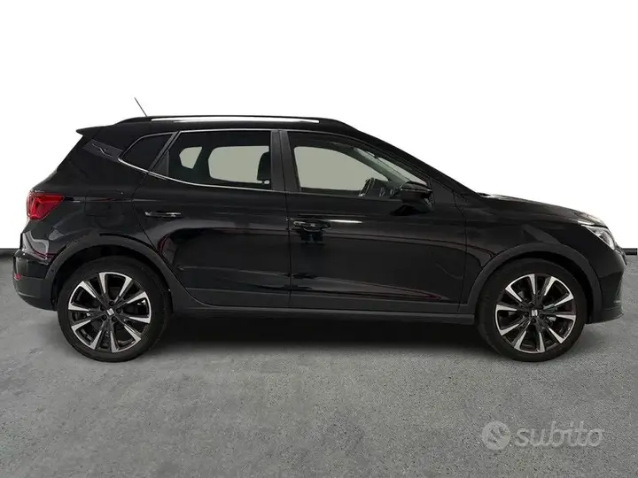 Seat Arona 2025 photo 3