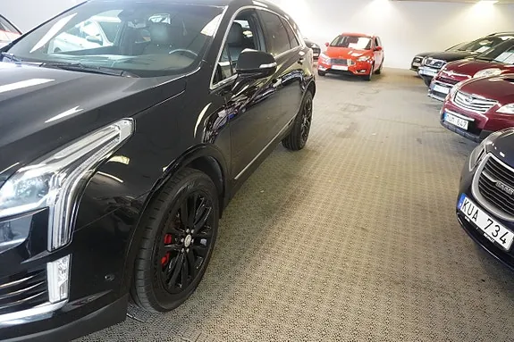 Cadillac Xt5 2018 photo 2
