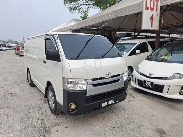 Toyota Hiace