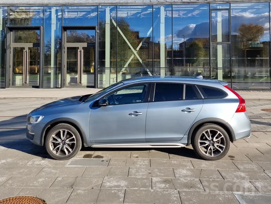 Volvo V60 2017 photo 4