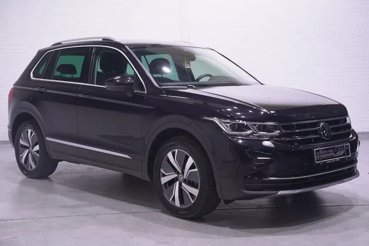 Volkswagen Tiguan 2022 photo 3