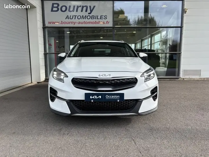 Kia Xceed 2022 photo 2