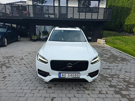 Volvo Xc90 2018 photo 2