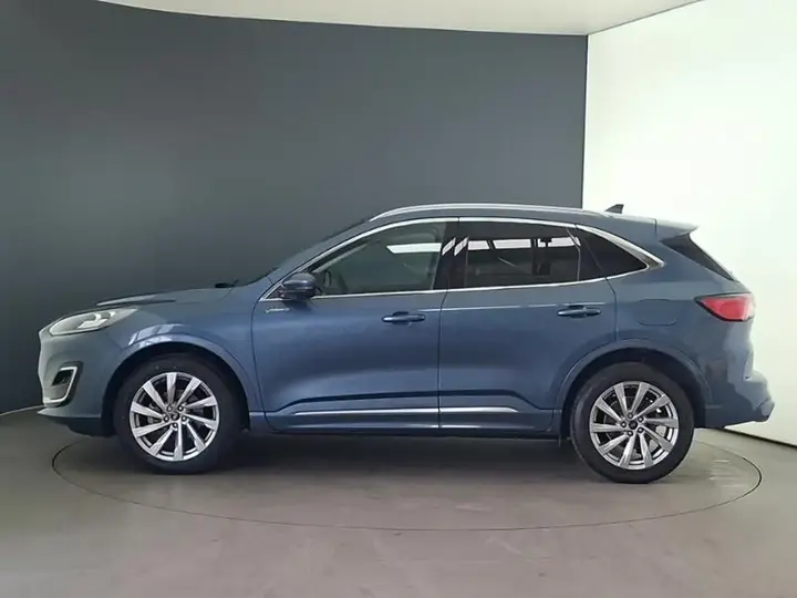 Ford Kuga 2023 photo 4