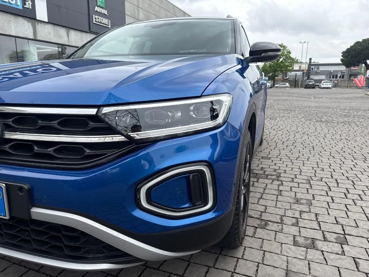 Volkswagen T-Roc 2023 photo 5