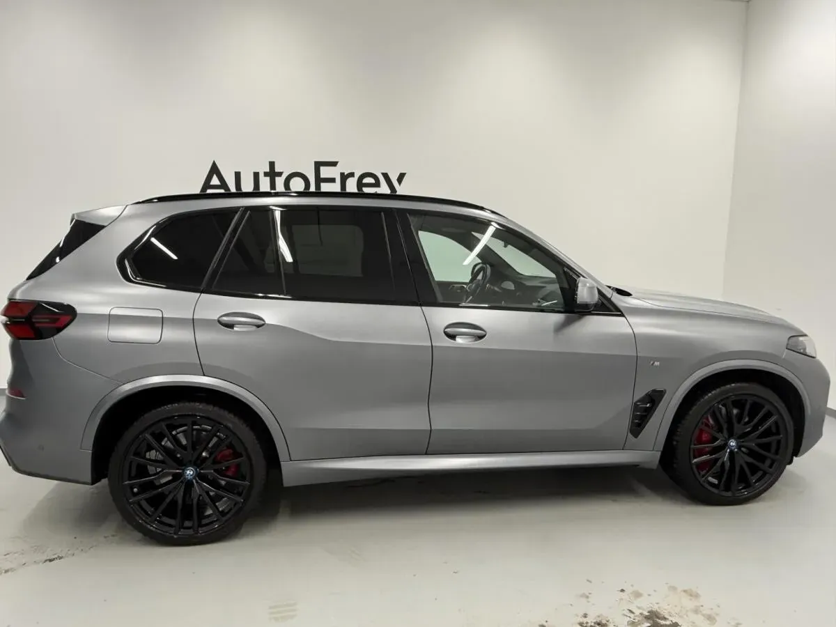 BMW X5 2024 photo 3