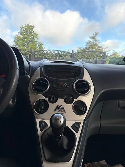 Ford Ka 2015 photo 3