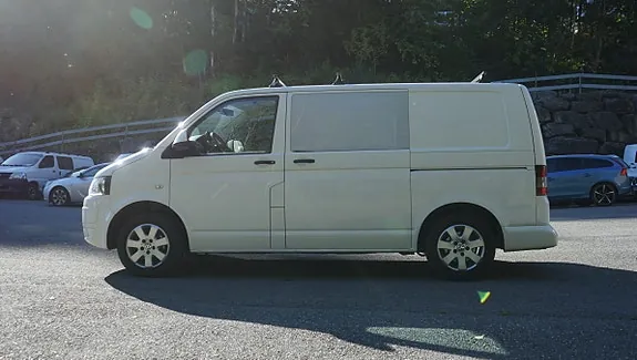 Volkswagen Transporter 2011 photo 3