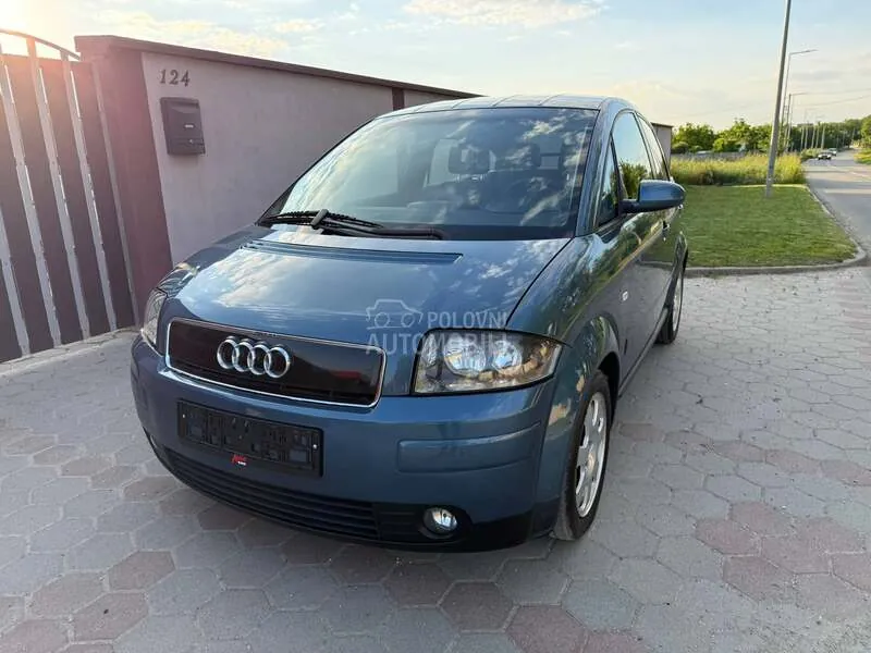 Audi A2 2000 photo 2