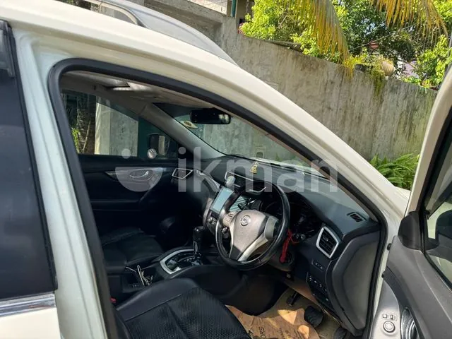 Nissan X-Trail 2016 photo 2
