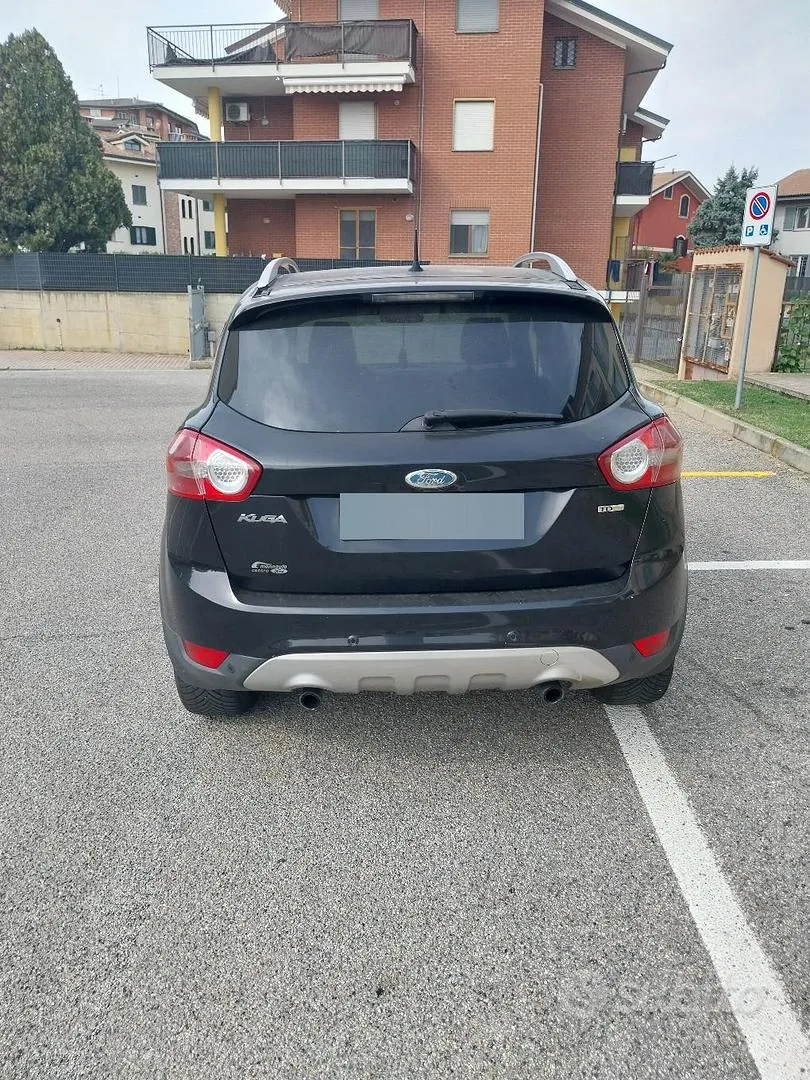 Ford Kuga 2010 photo 5