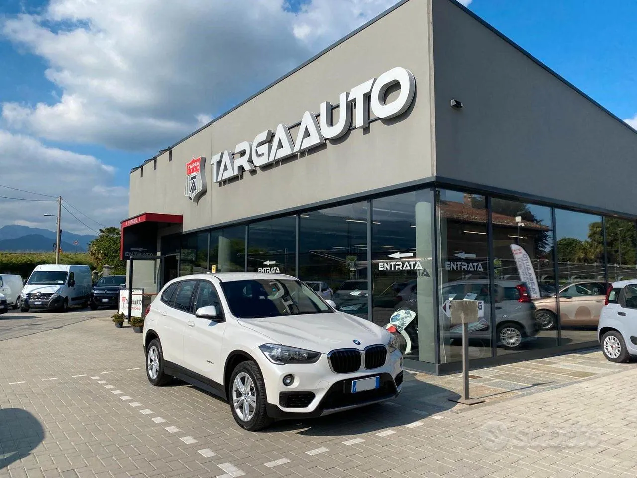 BMW X1