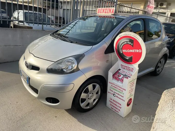 Toyota Aygo 2009 photo 2
