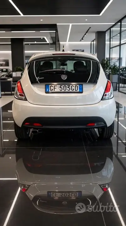 Lancia Ypsilon 2011 photo 3
