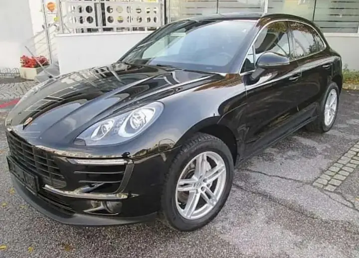 Porsche Macan 2018 photo 2