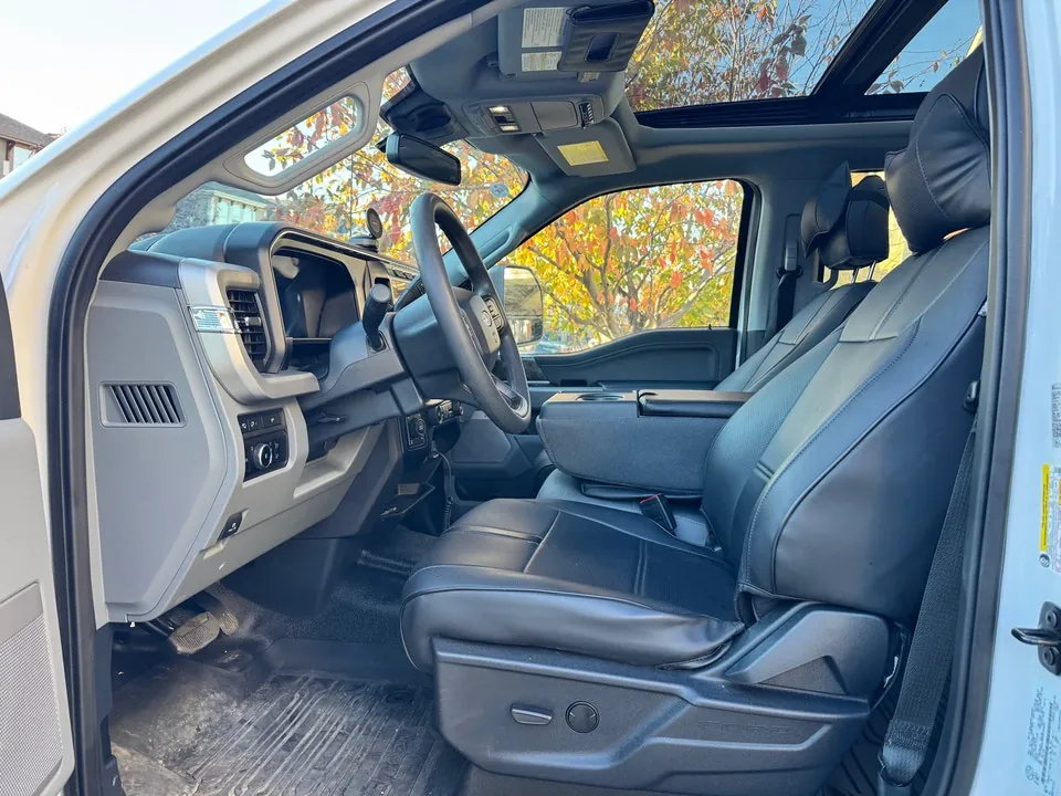 Ford F250 2024 photo 4