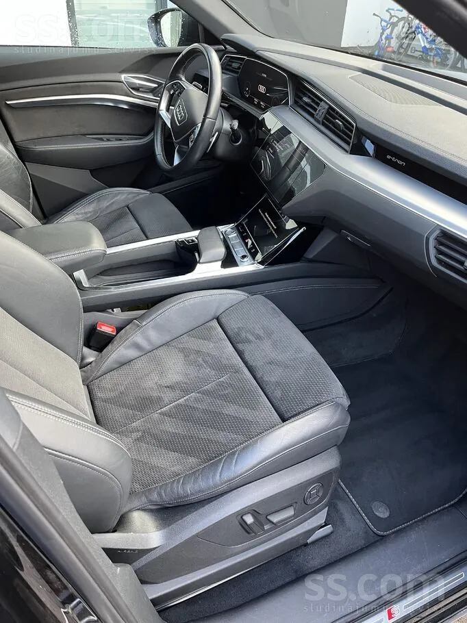 Audi E-Tron 2020 photo 5