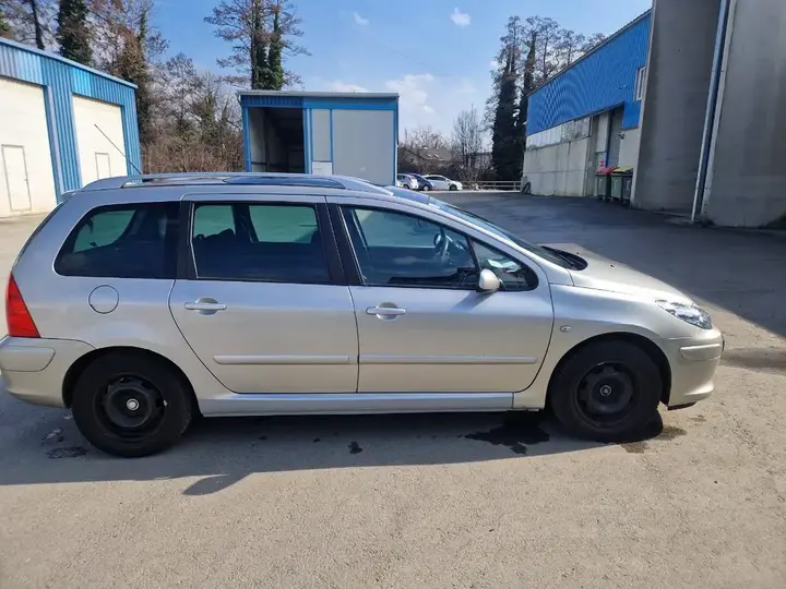 Peugeot 307 2007 photo 3