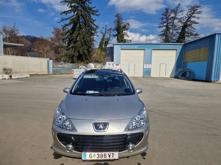 Peugeot 307