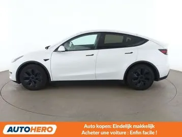 Tesla Model Y 2024 photo 3