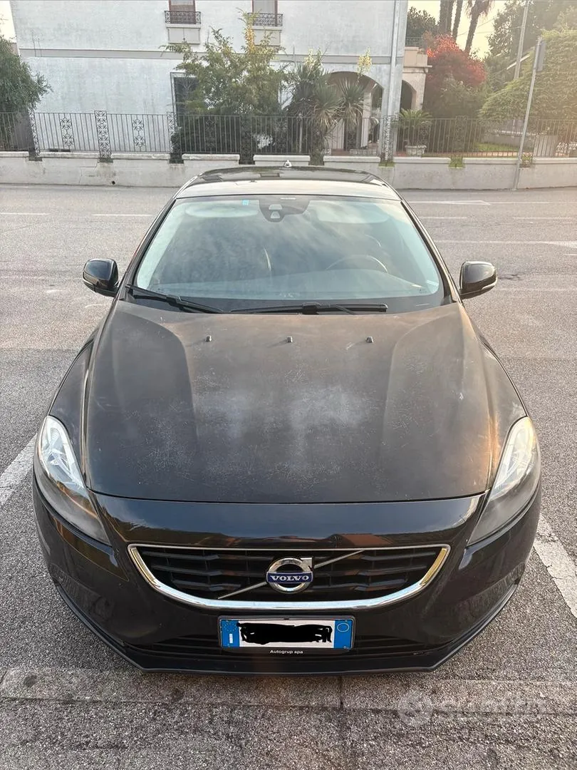 Volvo V40 2012 photo 5