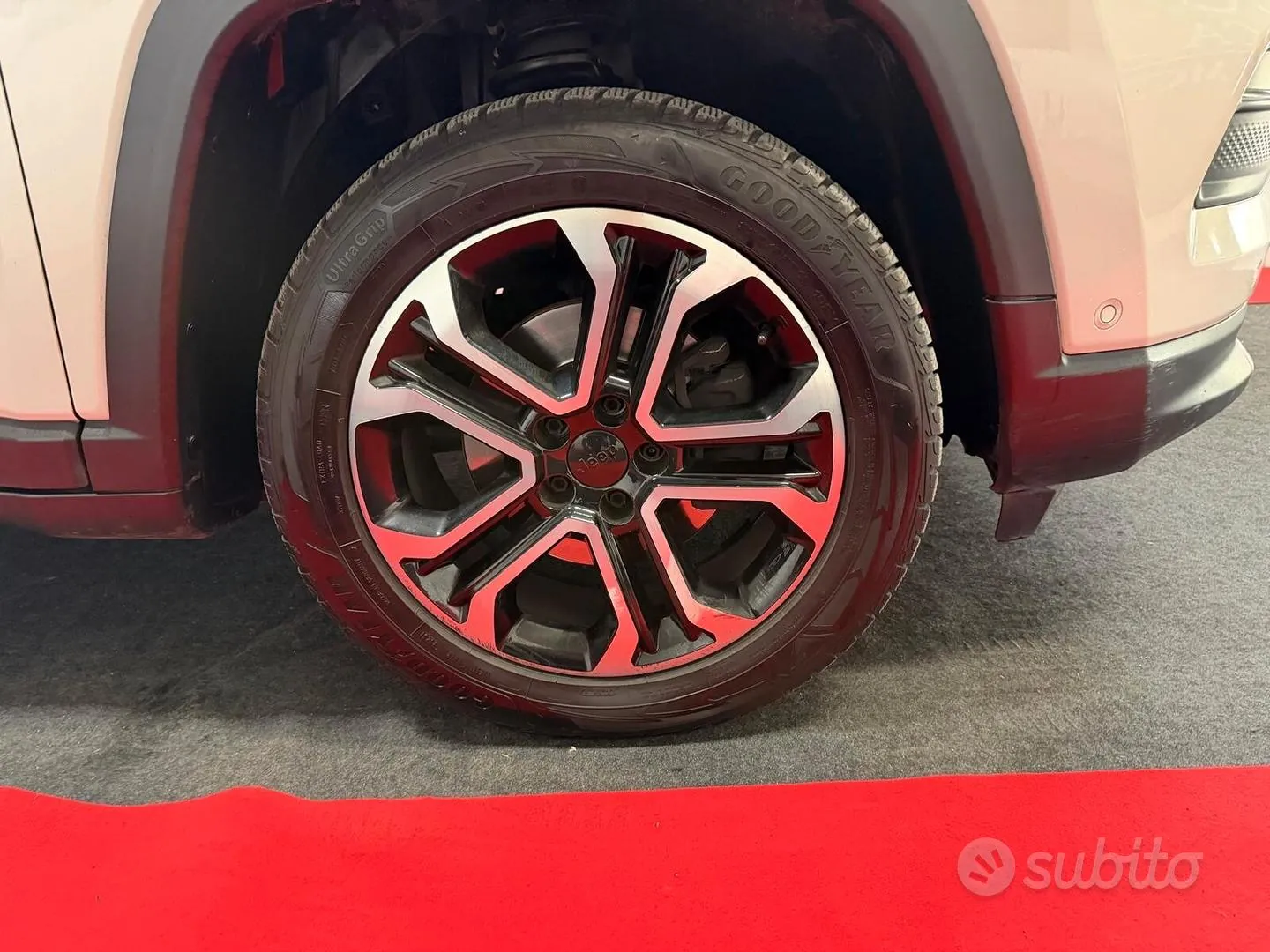 Jeep Compass 2023 photo 2