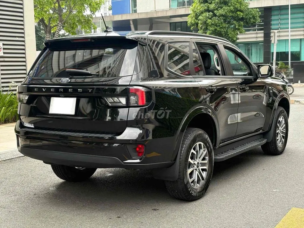 Ford Everest 2022 photo 5