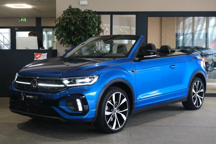 Volkswagen T-Roc 2022 photo 2