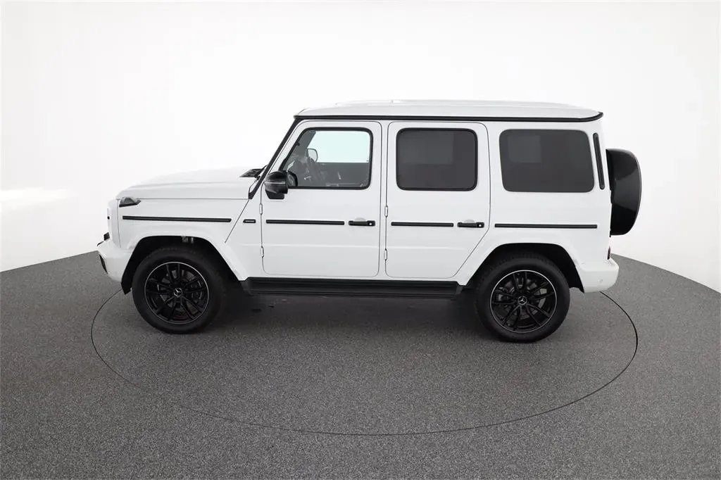 Mercedes-Benz G-Class 2024 photo 3